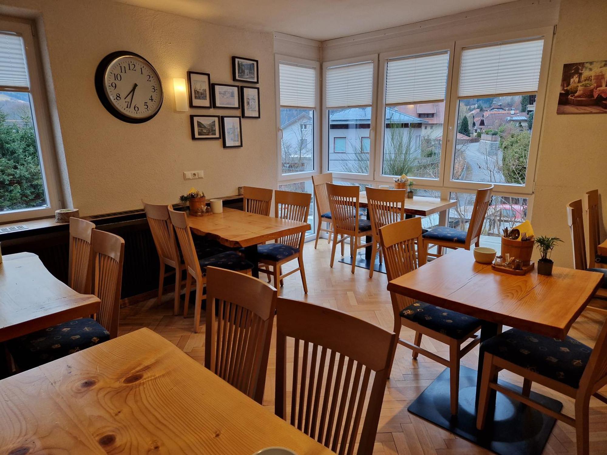 Pension Sonnenheim Rooms&Apartments กมุนด์ อิน คาร์นเทิน ภายนอก รูปภาพ