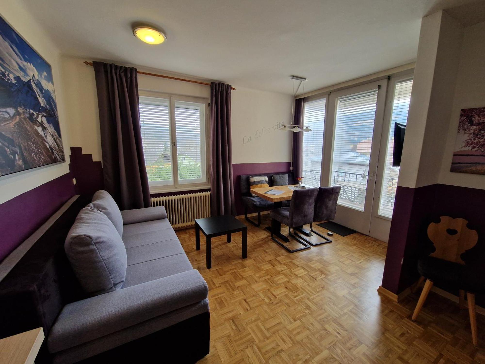 Pension Sonnenheim Rooms&Apartments กมุนด์ อิน คาร์นเทิน ภายนอก รูปภาพ