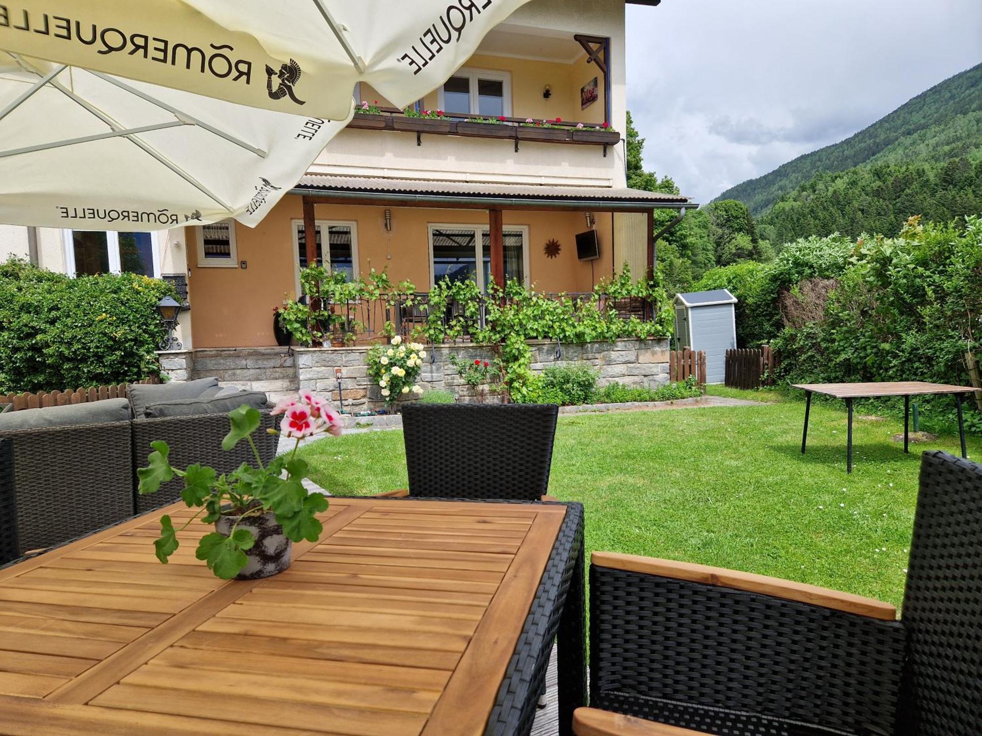 Pension Sonnenheim Rooms&Apartments กมุนด์ อิน คาร์นเทิน ภายนอก รูปภาพ